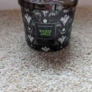 Bath & Body Works Wicked Apple 3 wick candle